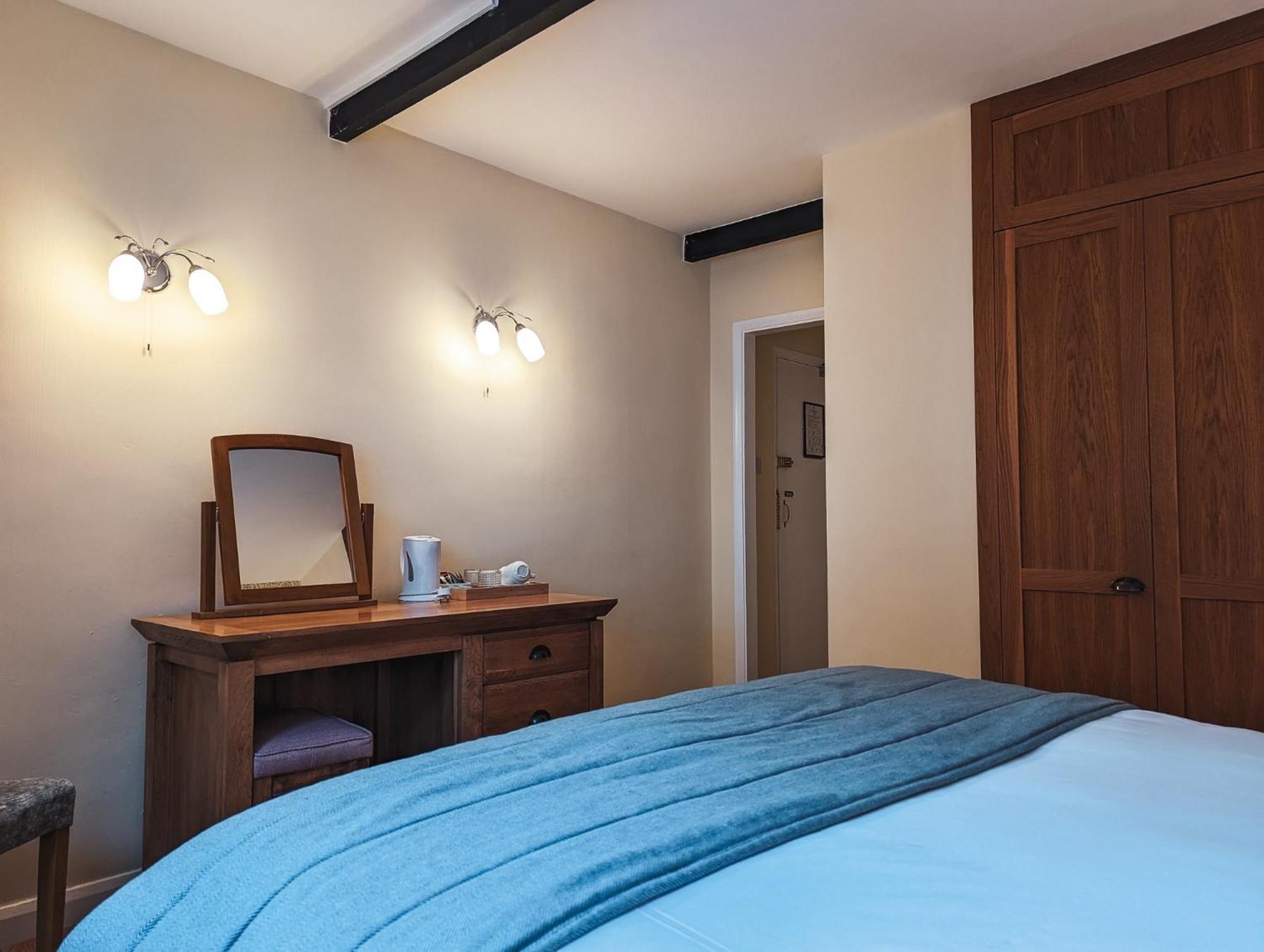 Three Salmons Hotel アースク エクステリア 写真