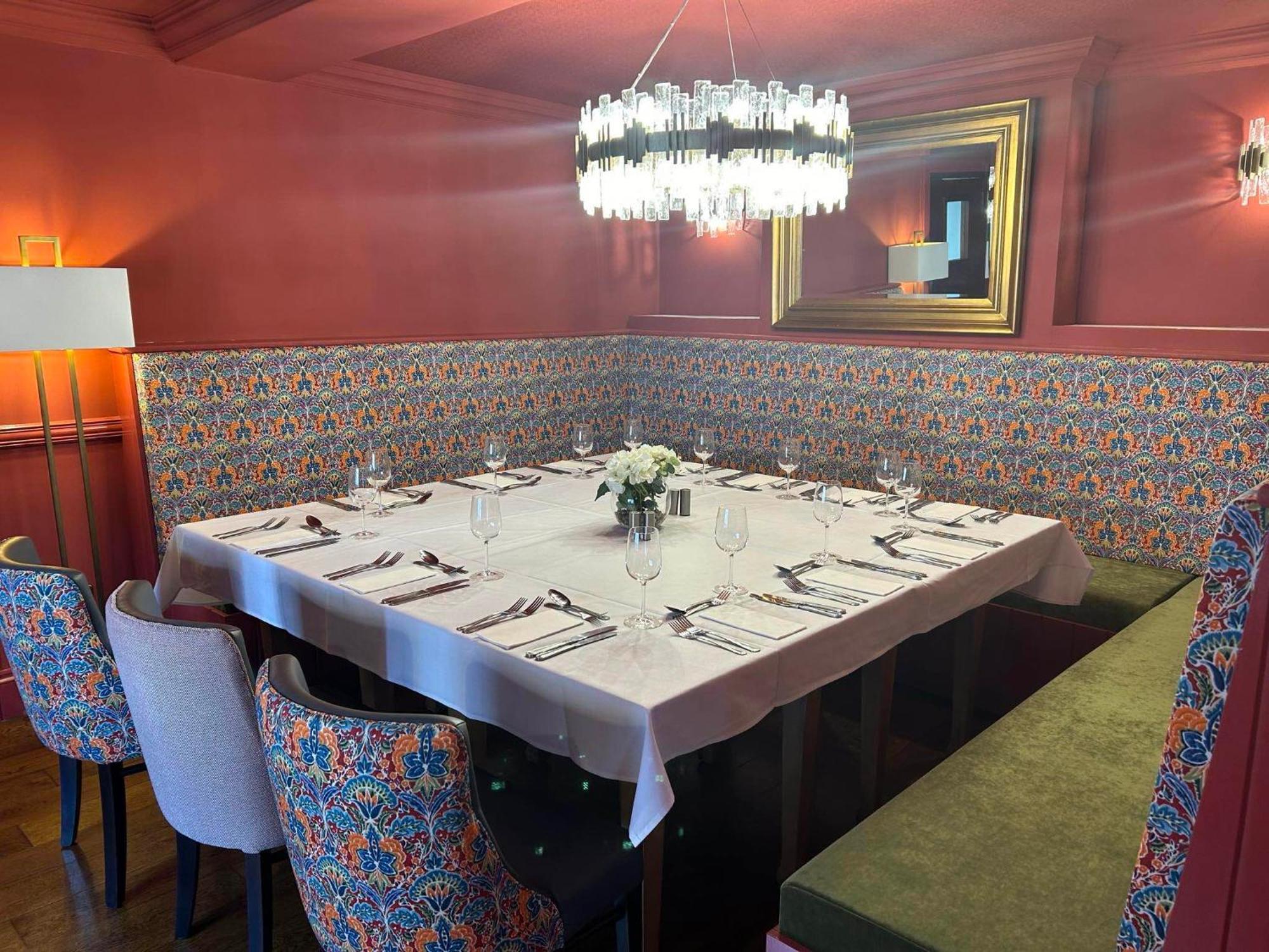 Three Salmons Hotel アースク エクステリア 写真